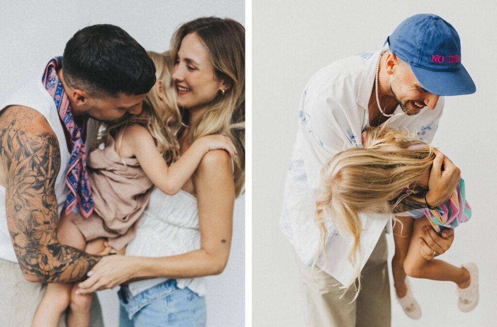 Zwei Fotos von einem Kinderfotografen: Links umarmen ein lächelnder Mann und eine Frau ein kleines Kind, rechts hebt ein Mann mit blauer Mütze spielerisch ein glückliches Kind hoch. Beide Bilder fangen Zuneigung und Freude ein - perfekte Momente aus einem Fotostudio Köln.